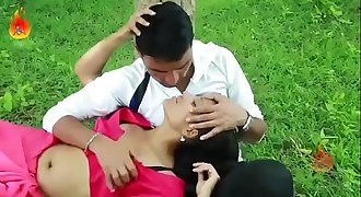 desi bhabhi sex with boy in park