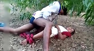 Hot Indian Girlfriend Fucked In Outdoor Very Hard